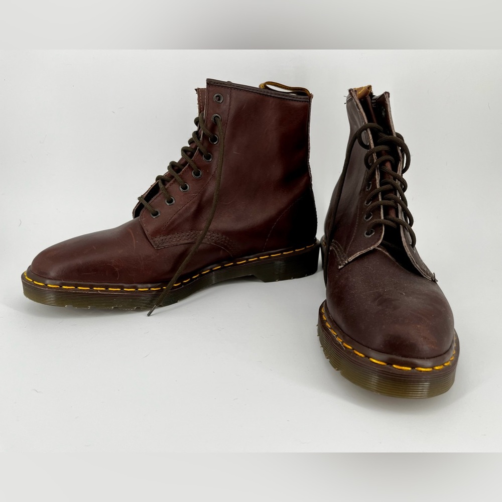 Size 10 Made in England Dr. Martens vintage boots